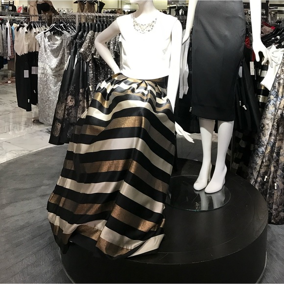 NEW Eliza J Metallic Stripe Skirt - Picture 6 of 7